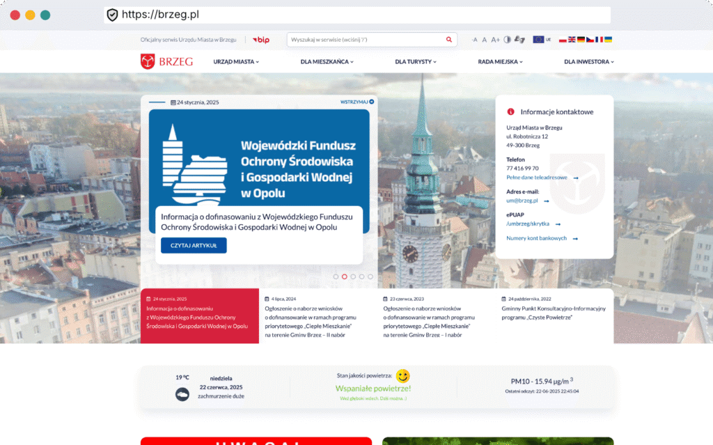 Widok przeglądarki internetowej wskazującej stronę główną serwisu internetowego Miasta Brzeg
